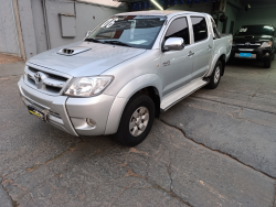 TOYOTA Hilux Caminhonete 3.0 4P 4X4 SRV TURBO DIESEL CABINE DUPLA