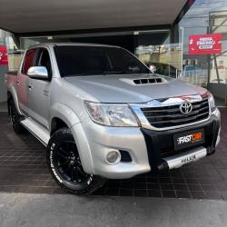 TOYOTA Hilux Caminhonete 3.0 16V 4P 4X4 SRV TURBO DIESEL