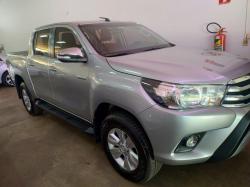 TOYOTA Hilux Caminhonete 2.8 16V SRV 4X4 DIESEL CABINE DUPLA AUTOMTICO