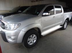 TOYOTA Hilux Caminhonete 3.0 4P 4X4 SRV TURBO DIESEL CABINE DUPLA AUTOMTICO