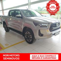 TOYOTA Hilux Caminhonete 2.8 16V SRX 4X4 TURBO DIESEL CABINE DUPLA AUTOMTICO