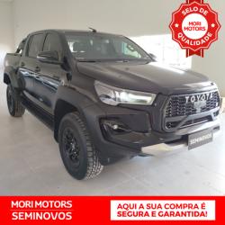 TOYOTA Hilux Caminhonete 2.8 16V GR SPORT 4X4 TURBO DIESEL CABINE DUPLA AUTOMTICO