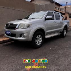 TOYOTA Hilux Caminhonete 3.0 4P 4X4 SRV TURBO DIESEL CABINE DUPLA LIMITED EDITION AUTOMTICO