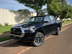 TOYOTA Hilux Caminhonete 2.8 16V SRX 4X4 DIESEL CABINE DUPLA AUTOMTICO