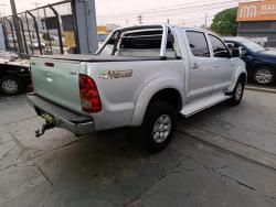 TOYOTA Hilux Caminhonete 3.0 4P 4X4 SRV TURBO DIESEL CABINE DUPLA
