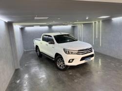 TOYOTA Hilux Caminhonete 2.8 16V SRX 4X4 TURBO DIESEL CABINE DUPLA AUTOMTICO