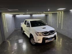 TOYOTA Hilux Caminhonete 3.0 4P 4X4 SRV TURBO DIESEL CABINE DUPLA AUTOMTICO