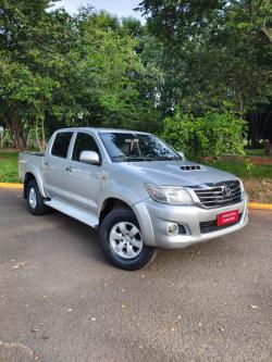 TOYOTA Hilux Caminhonete 3.0 16V 4P 4X4 SRV TURBO DIESEL