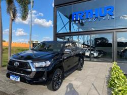 TOYOTA Hilux Caminhonete 2.8 16V SRV 4X4 DIESEL CABINE DUPLA AUTOMTICO