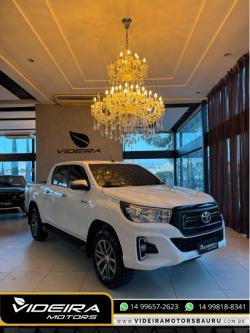 TOYOTA Hilux Caminhonete 2.8 16V SRV 4X4 DIESEL CABINE DUPLA AUTOMTICO