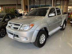 TOYOTA Hilux Caminhonete 3.0 4P 4X4 SRV TURBO DIESEL CABINE DUPLA AUTOMTICO