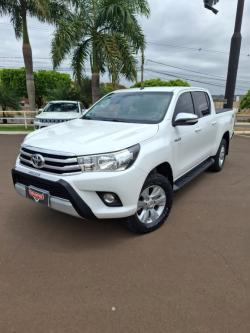 TOYOTA Hilux Caminhonete 2.8 16V SRV 4X4 DIESEL CABINE DUPLA AUTOMTICO