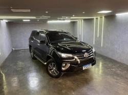 TOYOTA Hilux SW4 2.7 16V 4P SR