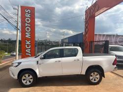 TOYOTA Hilux SW4 2.7 16V 4P SR FLEX
