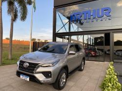 TOYOTA Hilux SW4 2.7 16V 4P FLEX SRV 7 LUGARES AUTOMTICO