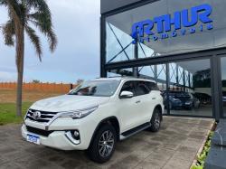 TOYOTA Hilux SW4 2.8 16V 4P SRX 4X4 7 LUGARES TURBO DIESEL AUTOMTICO