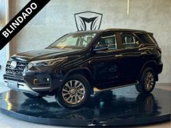 TOYOTA Hilux SW4 2.8 16V 4P SRX 4X4 7 LUGARES TURBO DIESEL AUTOMTICO