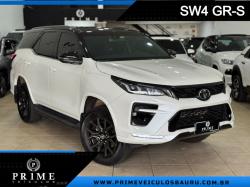 TOYOTA Hilux SW4 2.8 16V 4P GR-S 7 LUGARES 4X4 TURBO DIESEL AUTOMTICO
