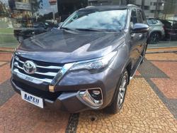 TOYOTA Hilux SW4 2.8 4P SRX 4X4 TURBO DIESEL AUTOMTICO