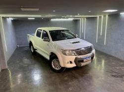 TOYOTA Hilux SW4 3.0 V6 12V 4P 4X4