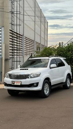 TOYOTA Hilux SW4 3.0 16V 4P SRV 4X4 TURBO DIESEL AUTOMTICO