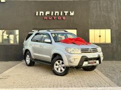 TOYOTA Hilux SW4 3.0 16V 4P SRV 4X4 7 LUGARES TURBO DIESEL AUTOMTICO