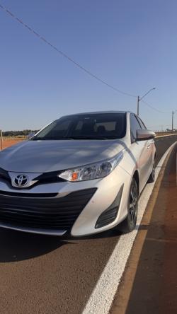 TOYOTA Yaris Sedan 1.5 16V 4P FLEX XL LIVE MULTIDRIVE AUTOMTICO CVT
