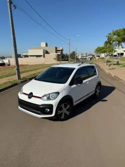 VOLKSWAGEN Cross UP 1.0 12V 4P TSI FLEX