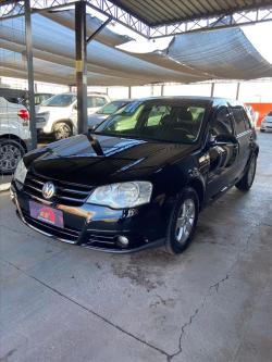 VOLKSWAGEN Golf 1.6 4P FLEX