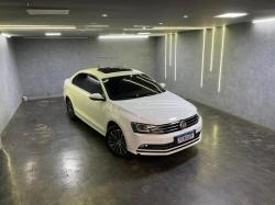 VOLKSWAGEN Jetta 2.0 4P FLEX AUTOMTICO