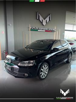 VOLKSWAGEN Jetta 2.0 4P CONFORTLINE TIPTRONIC AUTOMTICO