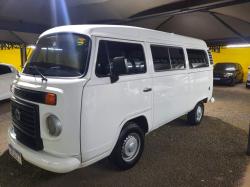 VOLKSWAGEN Kombi 1.4 FLEX STD 9 LUGARES