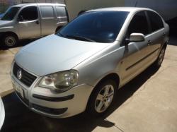 VOLKSWAGEN Polo Sedan 1.6 4P FLEX