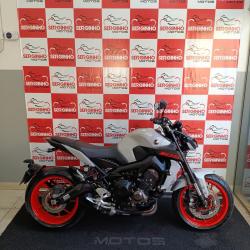 YAMAHA MT-09 850 ABS