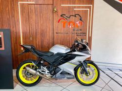 YAMAHA YZF R15 150 ABS