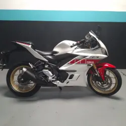 YAMAHA YZF R3 300 ABS