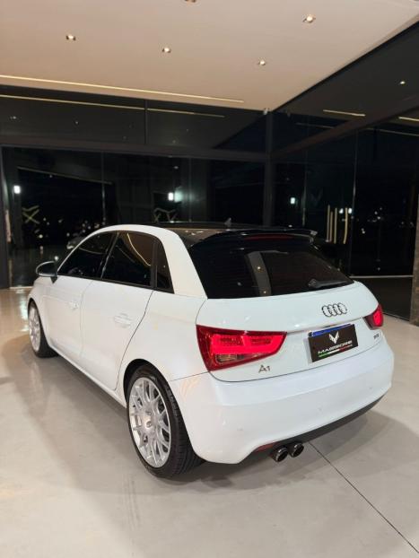 AUDI A1 1.4 16V 4P TFSI SPORTBACK ATRACTION S-TRONIC AUTOM�TICO, Foto 7