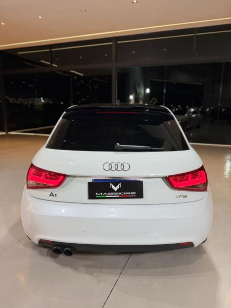 AUDI A1 1.4 16V 4P TFSI SPORTBACK ATRACTION S-TRONIC AUTOM�TICO, Foto 10