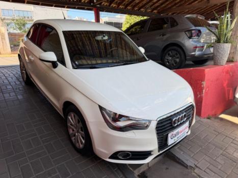 AUDI A1 1.4 16V 4P TFSI ATRACTION S-TRONIC AUTOM�TICO, Foto 3