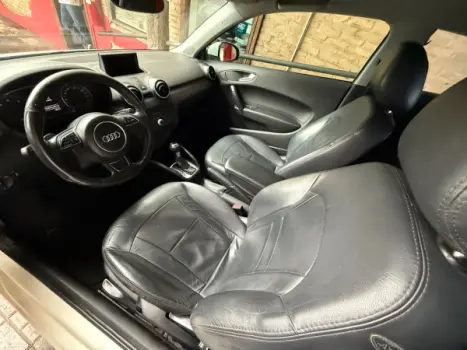 AUDI A1 1.4 16V TFSI SPORT, Foto 8