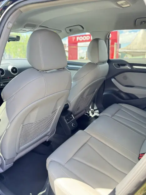 AUDI A3 1.4 16V 4P 35 TFSI SPORTBACK S-LINE LIMITED TIPTRONIC AUTOM�TICO, Foto 6