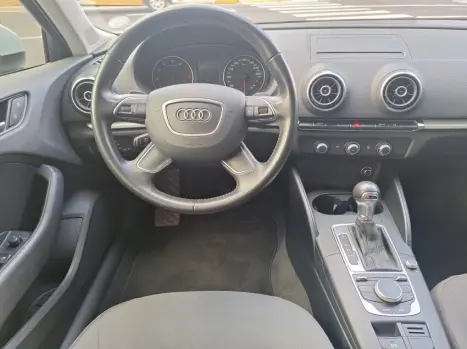 AUDI A3 1.4 16V 4P TFSI SPORTBACK S-TRONIC AUTOMTICO, Foto 2