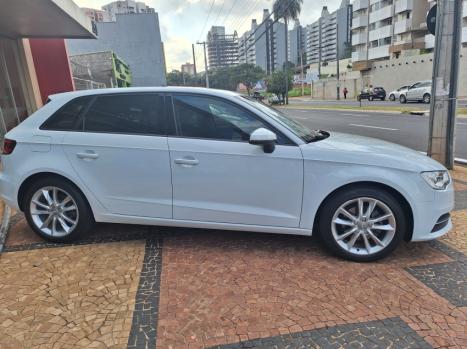 AUDI A3 1.4 16V 4P TFSI SPORTBACK S-TRONIC AUTOMTICO, Foto 6