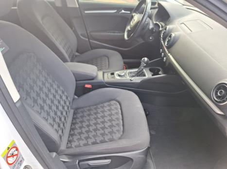 AUDI A3 1.4 16V 4P TFSI SPORTBACK S-TRONIC AUTOMTICO, Foto 13