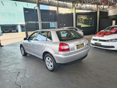 AUDI A3 1.8 4P, Foto 7