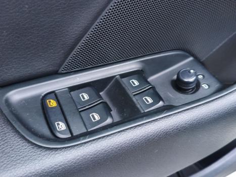 AUDI A3 1.8 4P, Foto 13
