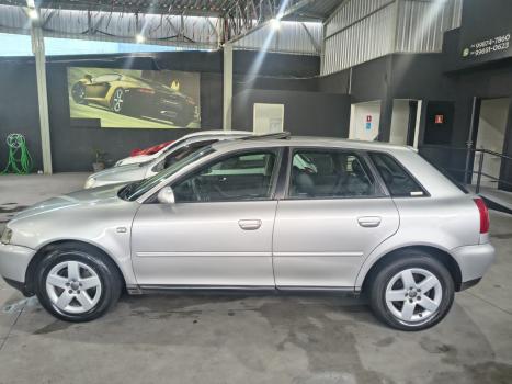 AUDI A3 1.8 4P, Foto 4