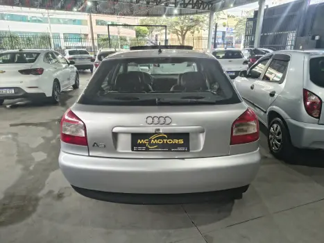 AUDI A3 1.8 4P, Foto 6