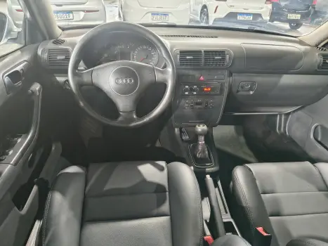 AUDI A3 1.8 4P, Foto 12