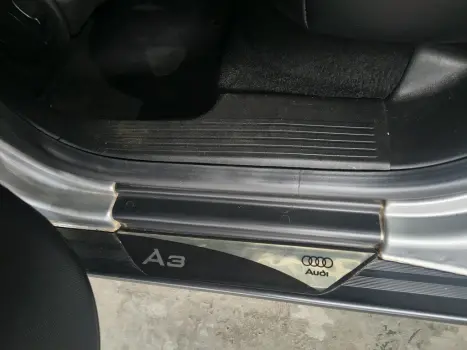 AUDI A3 1.8 4P, Foto 14